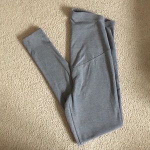 Old Navy Maternity Leggings